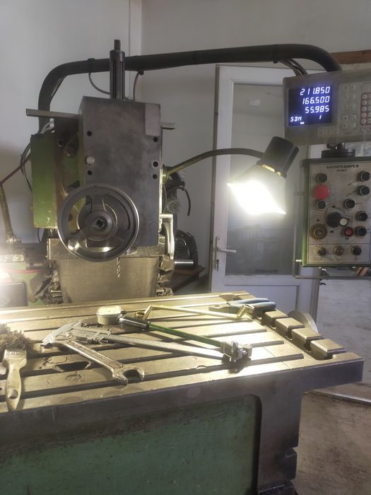 Фрезерный станок