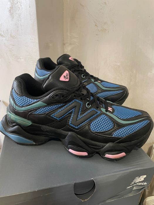 New Balance 9060