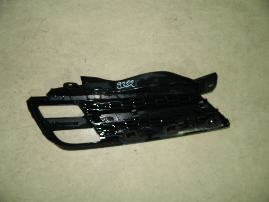 Grila proiector partea stanga Nissan Micra, 2005, 2006, 2007, 2007, 2008,, 62330-BC400