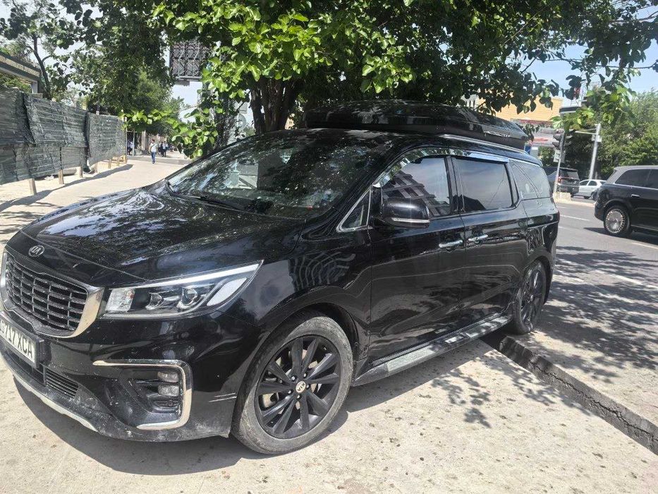 KIA Карнивал 2020 бензин