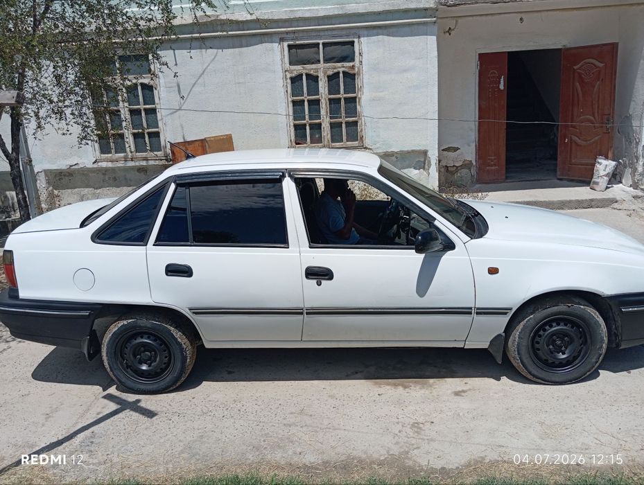 Nexia 1 oq 2007 yil