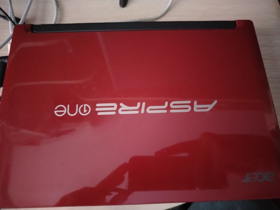 Продам ноутбук аспаир 1