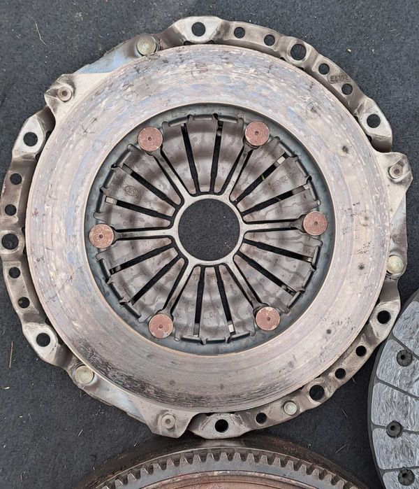 Комплект съединител за BMW E 90 320 2.0I 150к.с