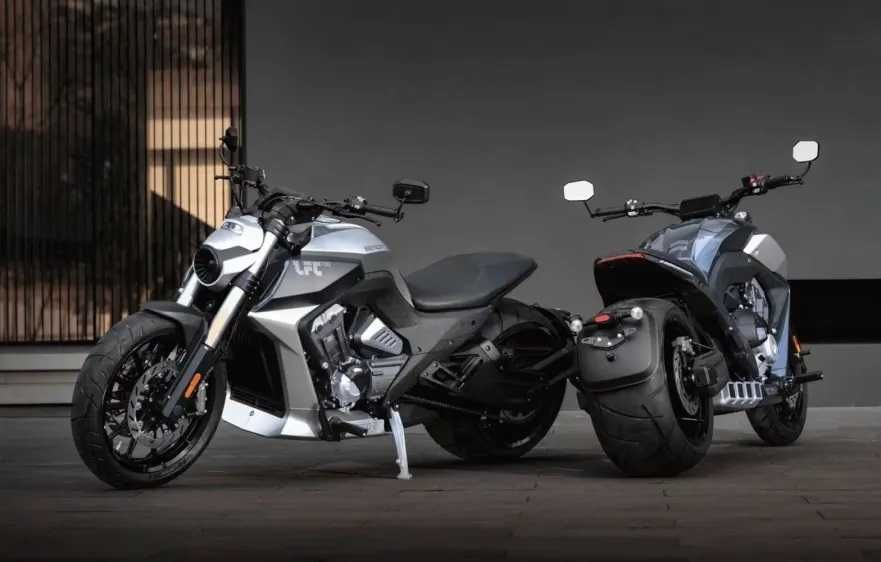 Motocicleta Benda LFC 700 - cruiser - nou