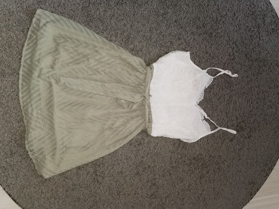 Дамски рокли различни модели