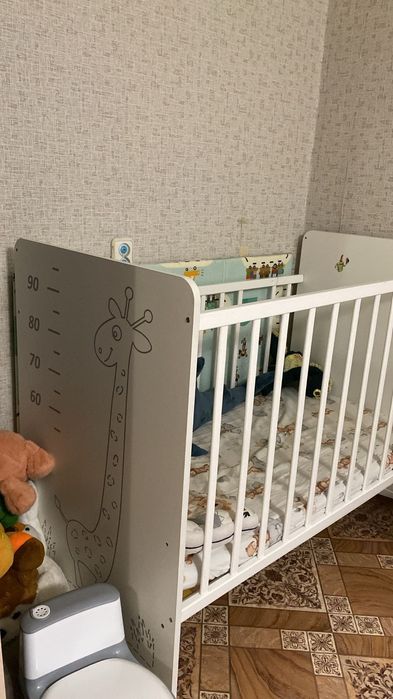 Детская кроватка