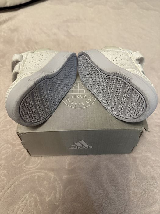 Adidas sport masura 19