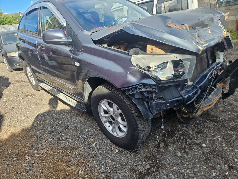 Продам ssangyong nomad аварийный