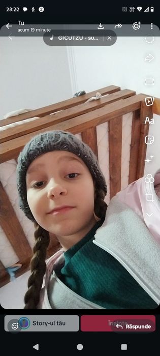 Vând Copil frumos