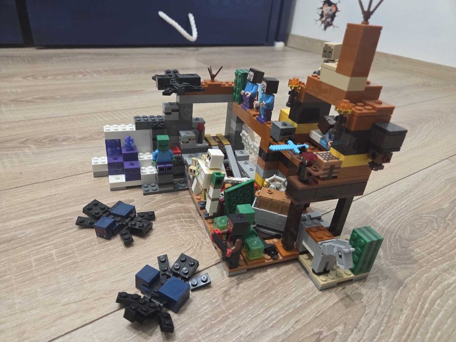 Seturi de constructie LEGO Minecraft  - complete