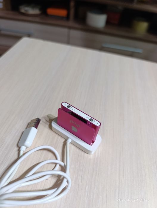 iPod Shuffle плеер