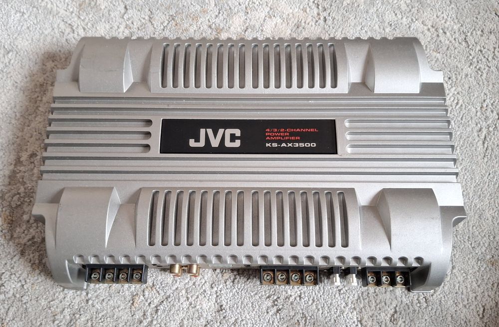 JVC - 580 W - statie auto - amplificator audio