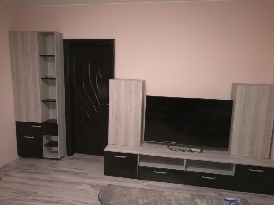 Секция от четири части