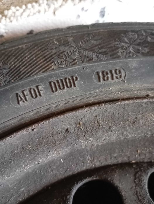 Стоманени джанти Опел 5х110 със зимни гуми и тасове