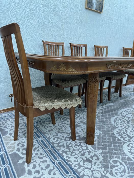 Продам стол со стульями