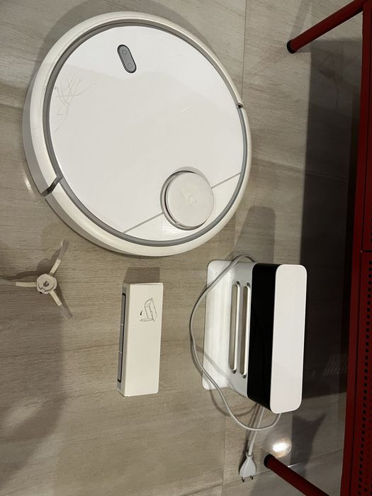 Aspirator xiaomi inteligent