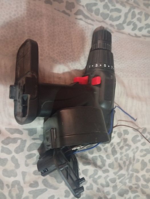 продам шуруповерт