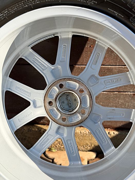 Jante OE Volvo XC60 XC90 235/60/18 Iarnă Dot 2021 Pirelli