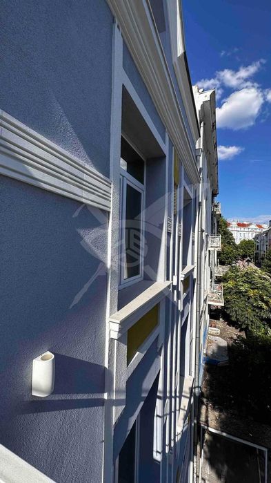 Продава се Къща в Варна, Гръцка махала - 268 кв.м за 1941 €/кв.м - Снимка #1