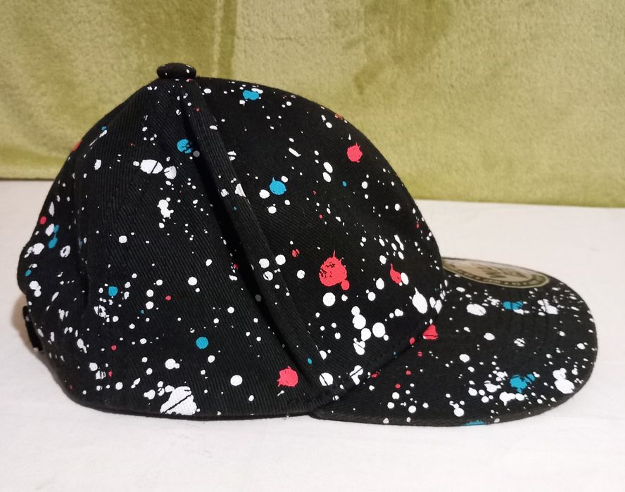 Детска шапка с козирка