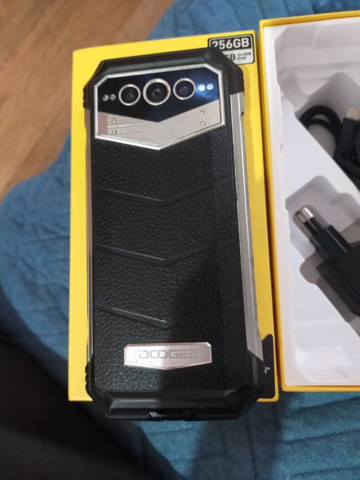 Продам Dooge V MAX В хорошем состоянии