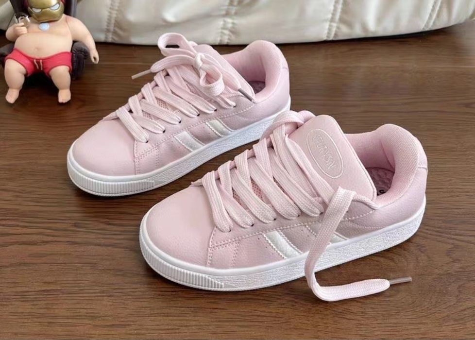 Кроссовки новые майкудук