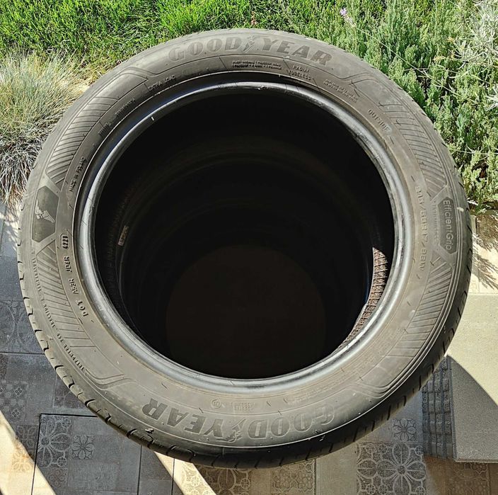 Anvelope vara Good Year EfficientGrip 215/55R17 98W XL