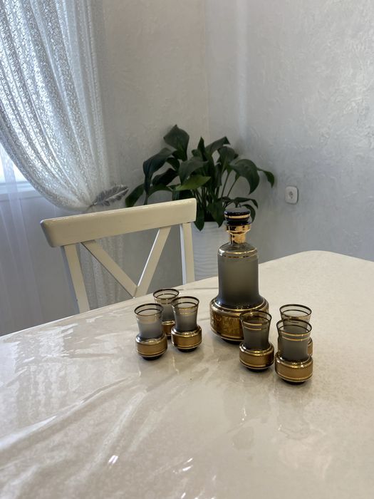 Графин с руюмками