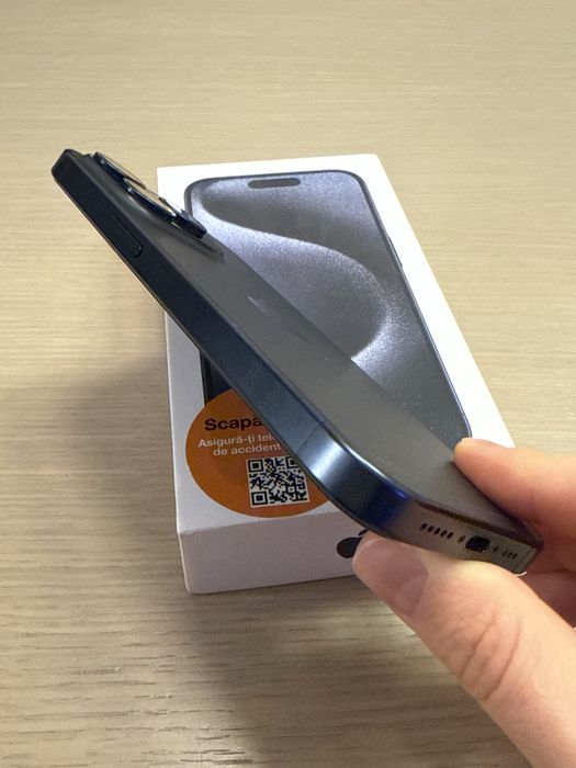 Iphone 15 pro 128Gb, folie, garantie