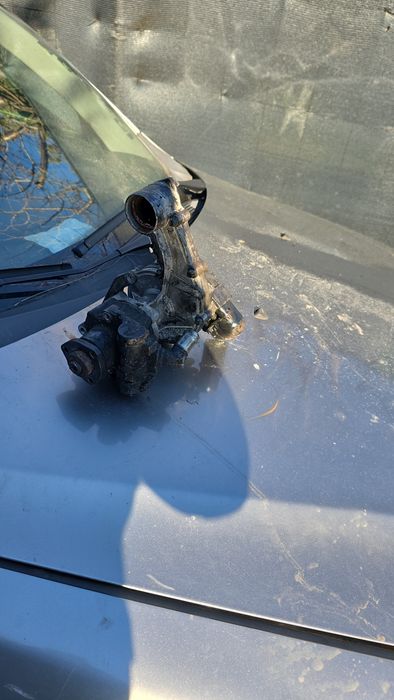 Водна помпа за Jaguar xf 3 дизел 2012 година