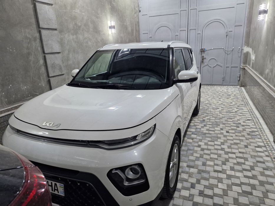 Продаю Kia (Киа) Soul (Соул)