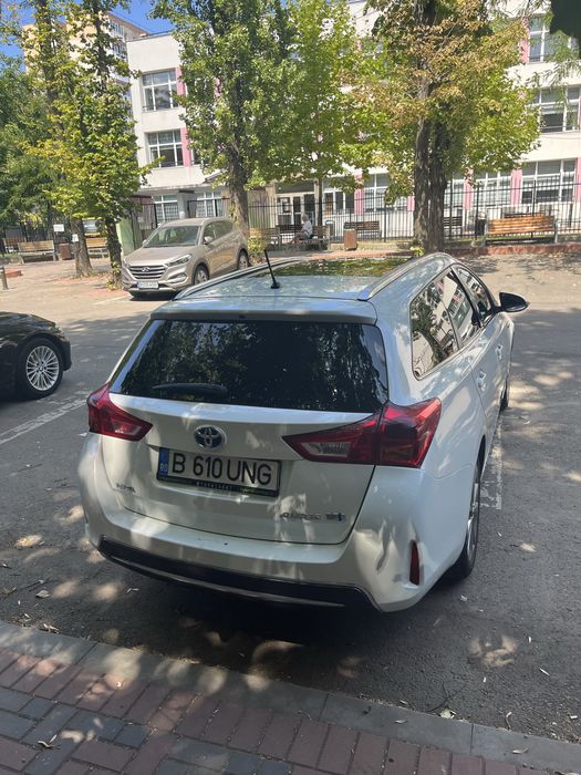 Toyota Auris Hibrid