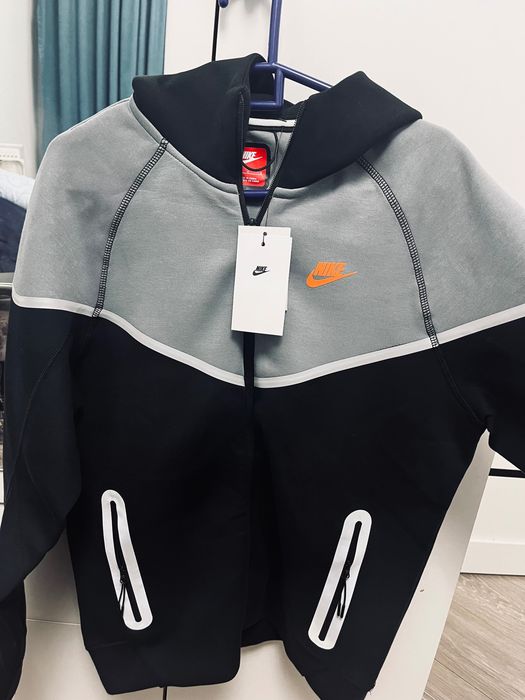 костюм Nike Tech Fleece