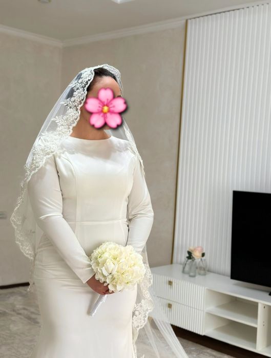 Свадебное платье б/у. Отдам за 50 тысяч.