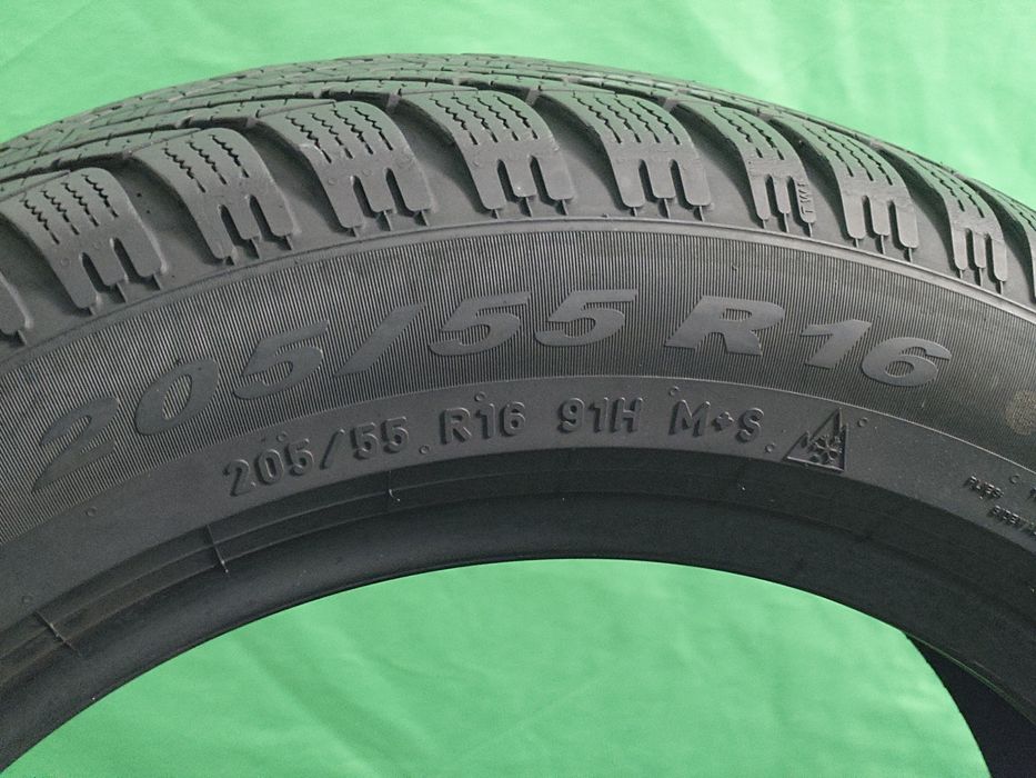205/55R16 Continental & Pirelli  2021-20 stare foarte buna