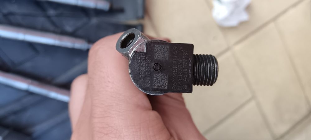 Дюзи Delphi за Мерцедес w204 OM651