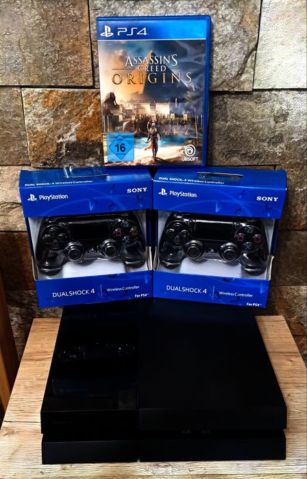 Ps4/PlayStation 4 Phat 500 GB HDD cu +20 jocuri+2 Controllere Wirelles Noi Originale Sony+1 Joc pe CD