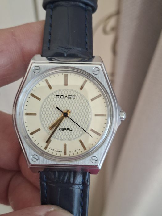 Продам часы СССР