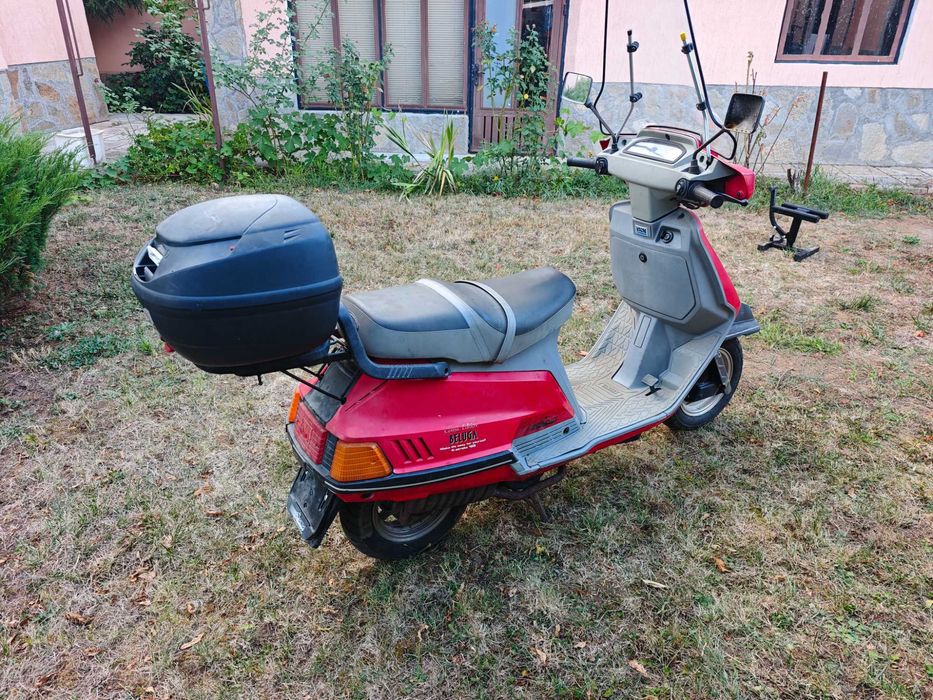 Скутер Yamaha Beliga 125