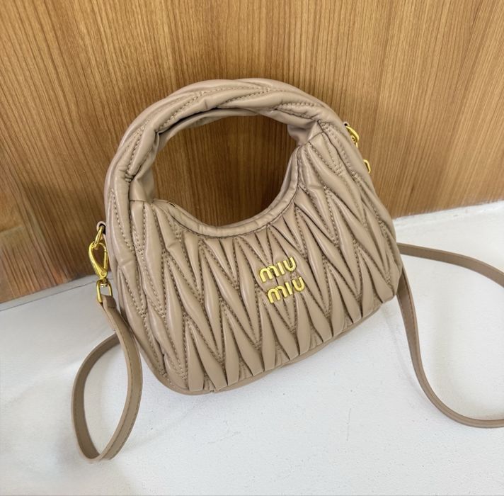 Дамска чанта Miu Miu