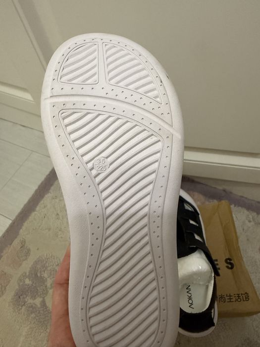 Новые туфли(сандалии) для школы