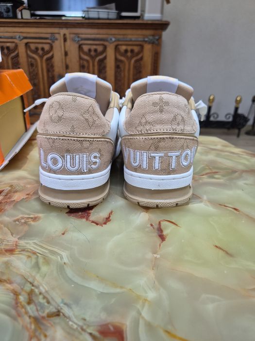 Papuci Louis Vuitton Trainer