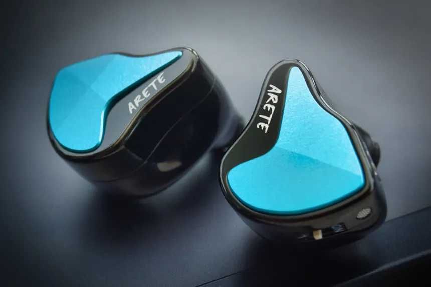 ZiiGaat x Fresh Reviews Arete II  2nd Gen 1DD + 4BA Hybrid IEM Casti