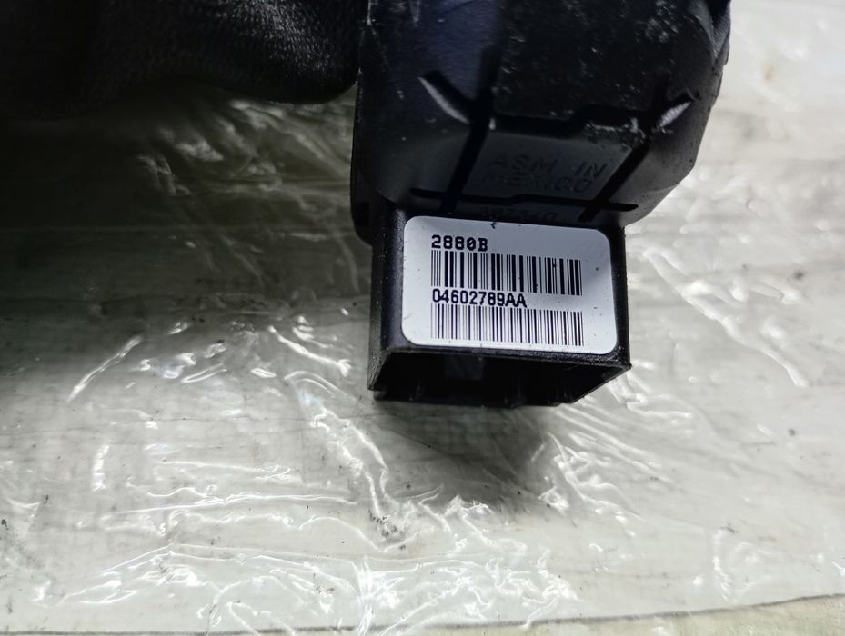 Buton reglaj oglinzi 04602789aa Jeep Compass 1 (facelift) (2011 - 2013) 2.2 CRD