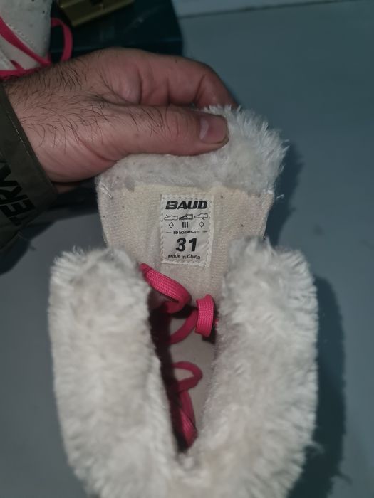 Продам коньки детские для девочки