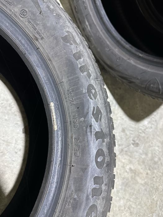 Зимни гуми Firestone 235/55/17