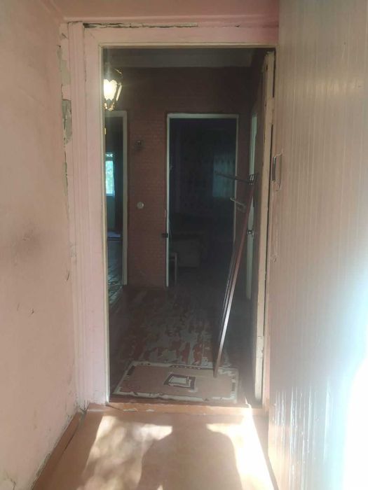 Ц-5 Продается 3х комнатная 3 этаж Metro Minor Алайский Киет Без ремонт