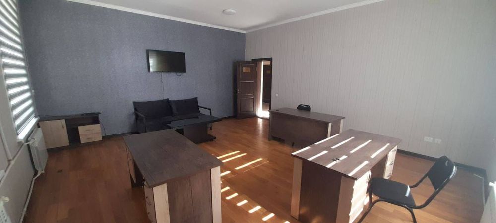 Кабинет с Мебелью по ул,Бабура