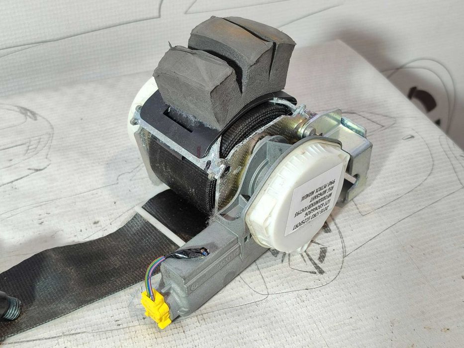 Centură de siguranță față dreapta Ford EcoSport 2013-2017 2015 1.0 EcoBoost 92kW Cod OEM: CN15-A61294-FDW, 34119626 (5F3)