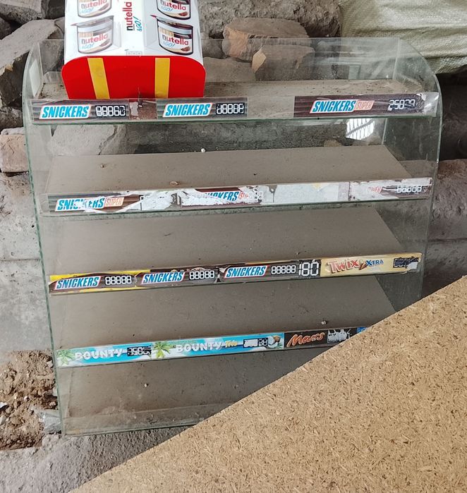 Стеклянная витрина, в отличном состоянии 10.000 тенге